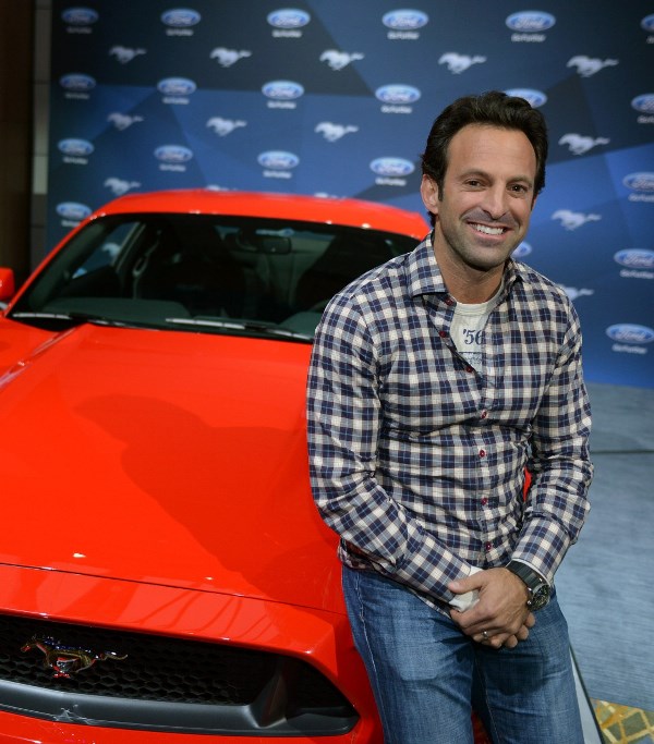 Кинодебют Ford Mustang нового поколения в фильме "Need for Speed: Жажда скорости" состоится в середине марта